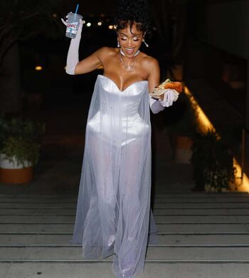 Full leaked Saweetie page private photo