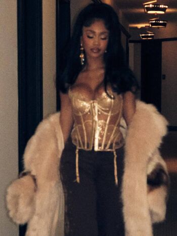 Full leaked Saweetie private photo