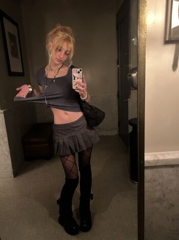 Full leaked Scenehert private photo
