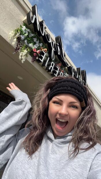 Full leaked Schatzie private photo