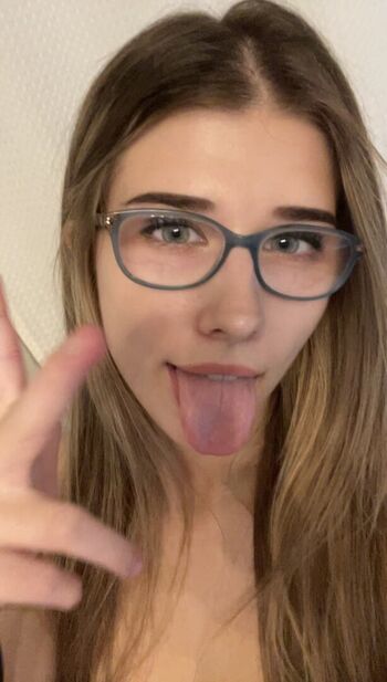 Full leaked Schnooooooooodle private photo
