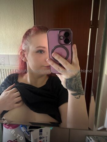 Full leaked Schwangeredeutsche  page private photo