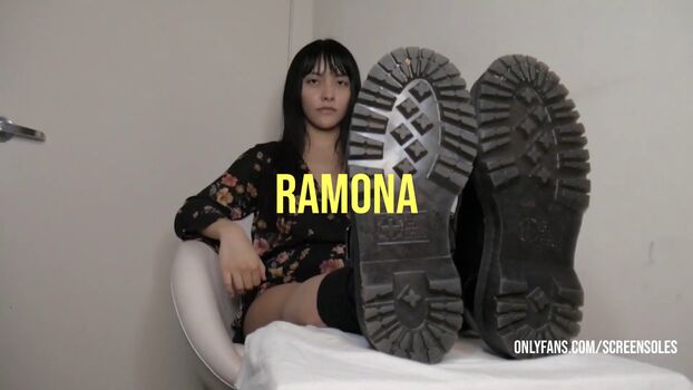 Full leaked Screensoles private photo