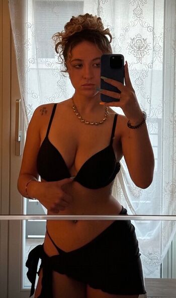 Full leaked Scuckiess private photo