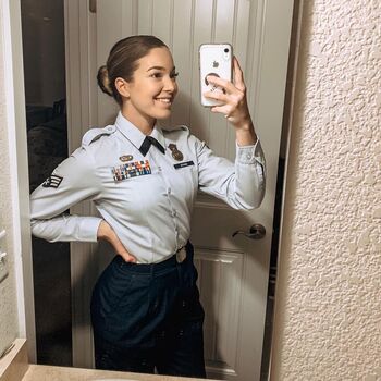 Full leaked Sdney gabower private photo