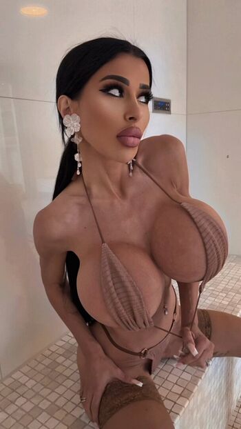 Full leaked Selenablack private photo