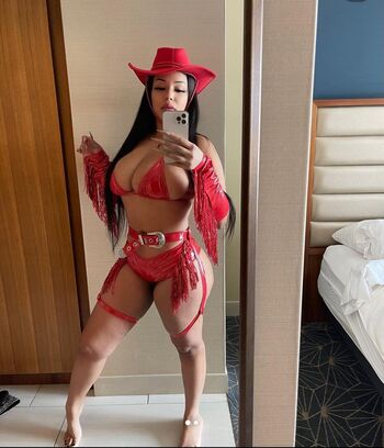 Full leaked Selenealeche page private photo