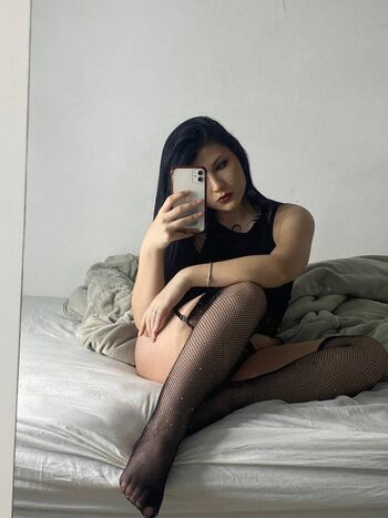 Full leaked Seliinacat private photo
