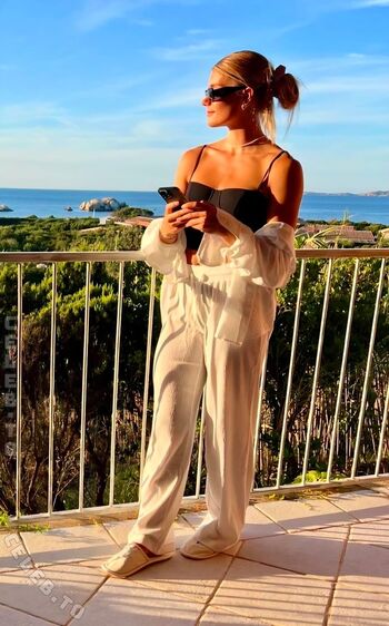 Full leaked Selina cerci private photo