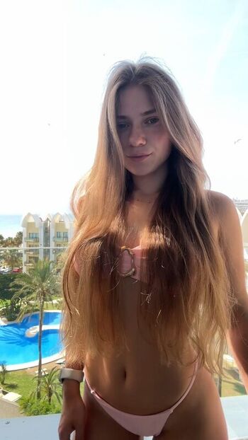 Full leaked Selinka  page private photo