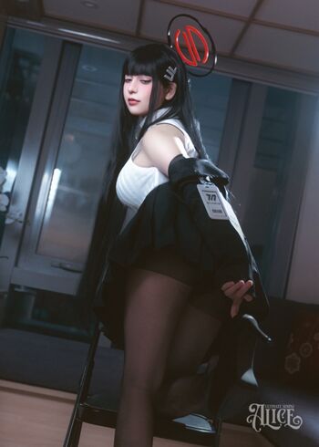Senpai Alice