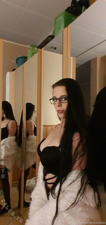 Full leaked Senta kristall private photo