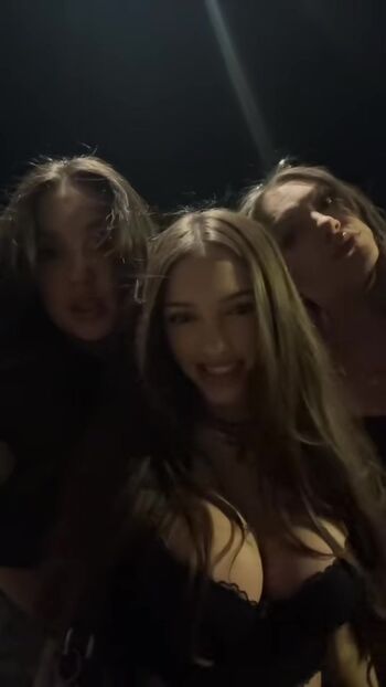 Full leaked Senyahardin private photo