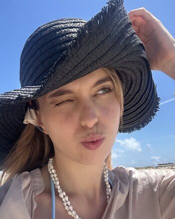 Full leaked Serena skybourne page private photo