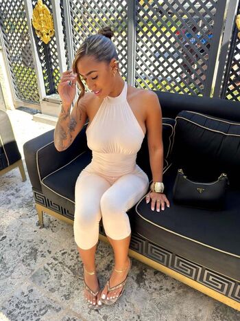 Full leaked Serenity grace page private photo