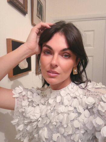 Full leaked Serinda swan private photo
