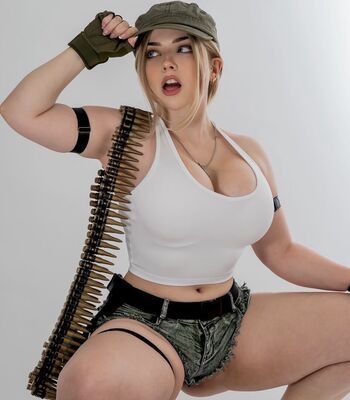 Full leaked Serinide private photo