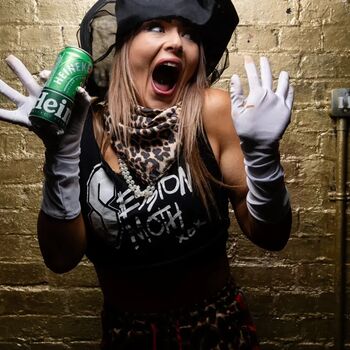 Full leaked Session moth martina private photo