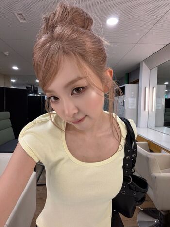 Full leaked Seulgi private photo