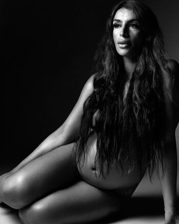Full leaked Sevdaliza private photo