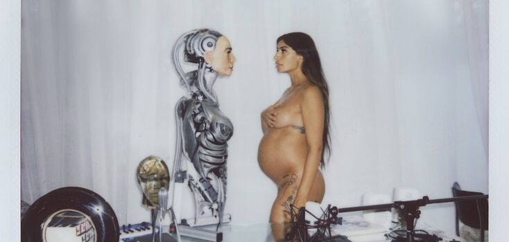 Full leaked Sevdaliza private photo
