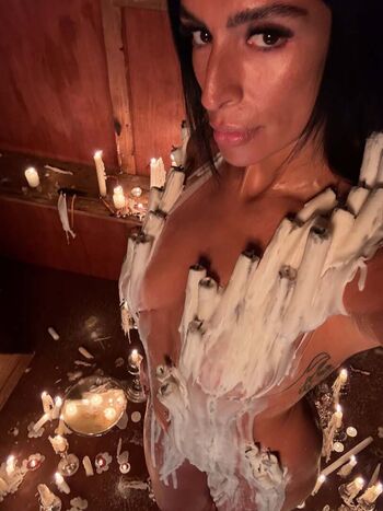 sevdaliza