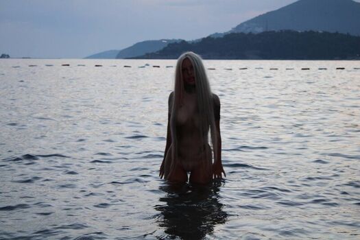 Full leaked Severserves private photo