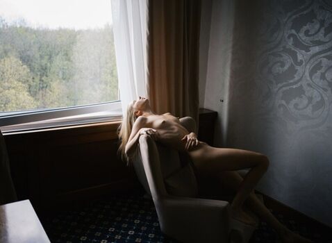 Full leaked Sexy lesya page private photo