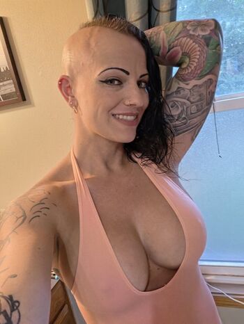 Sexy Workout Babe