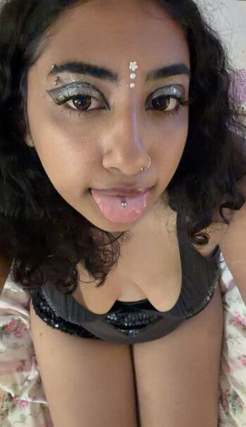 Full leaked Sexybaefrr private photo