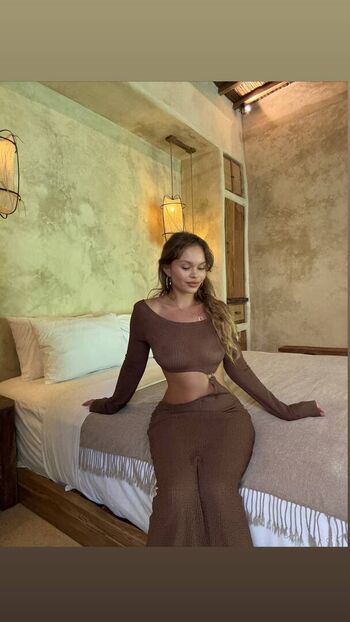 Full leaked Seylark private photo