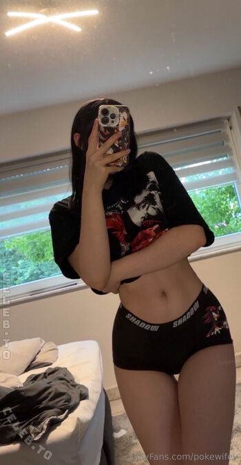 Full leaked Shadowifey private photo