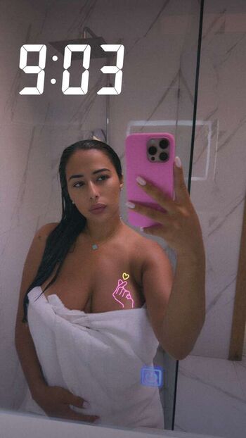 Full leaked Shainaaa private photo