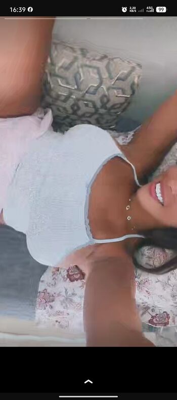 Shainaaa489