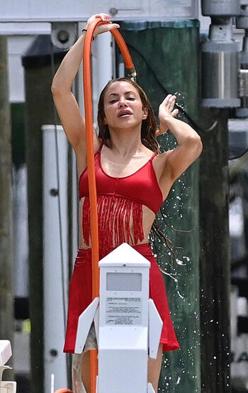 Full leaked Shakira private photo