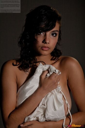 Full leaked Shanaya private photo