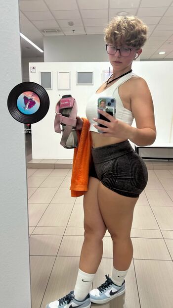 Full leaked Shaniah private photo