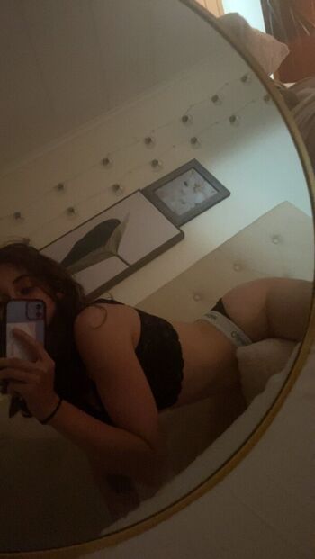 Full leaked Shannynwatson private photo