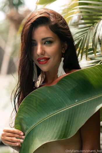 Full leaked Shanti private photo