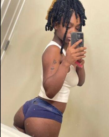 Full leaked Shantisexcc private photo