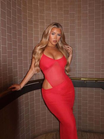 Full leaked Sharon lee private photo
