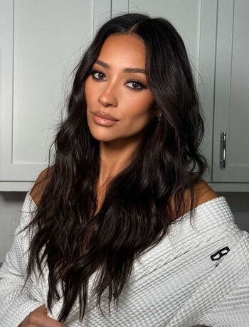 Full leaked Shay mitchell page private photo