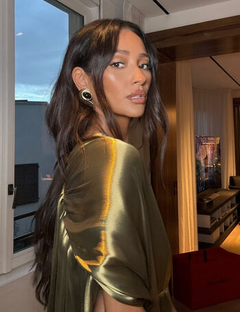 Shay Mitchell