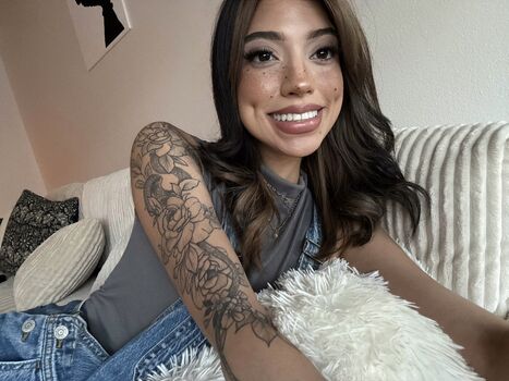 Full leaked Shefoekeeps private photo