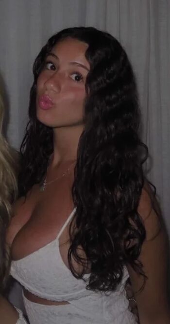 Full leaked Sheli private photo