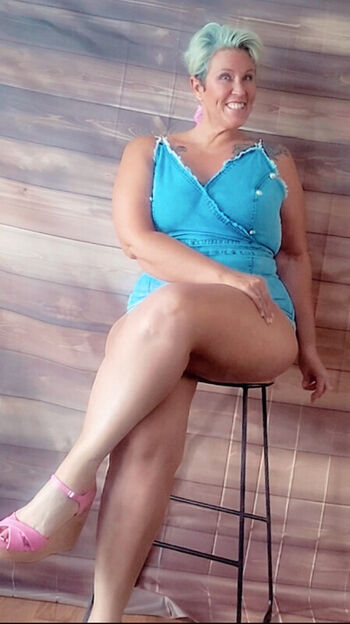 Full leaked Shellybelly private photo