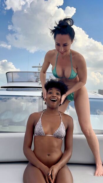 Full leaked Shellyseidenberg private photo