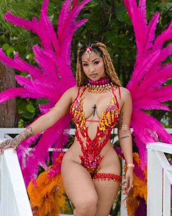 Full leaked Shenseea private photo