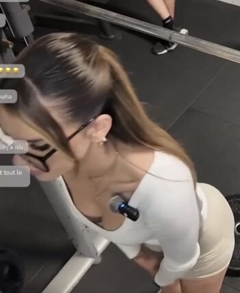 Full leaked Sherine berry private photo