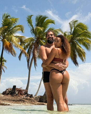 Full leaked Sheron menezes private photo